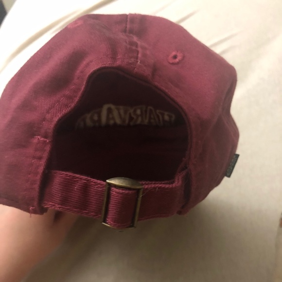 Harvard Hat - Picture 3 of 4